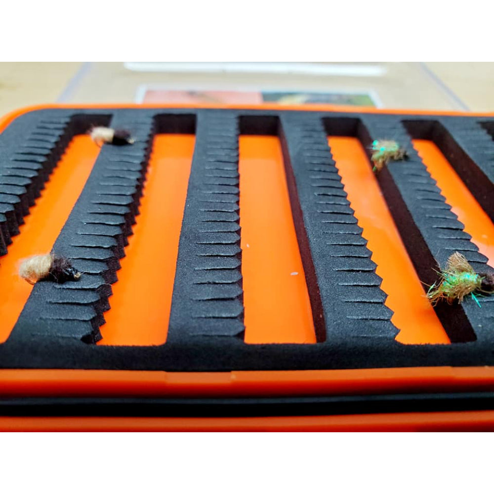 boite à mouche cinnamon caddis 2